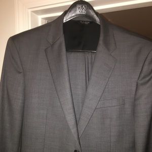 Jos A Bank 42R Grey Suit